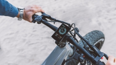 Comment réinitialiser une batterie de vélo électrique ?
