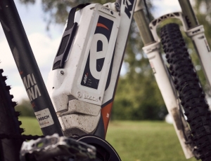 Reconditionnement batterie vélo vs batterie neuve : comparatif coût / performances