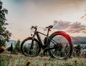 Comment choisir un vélo électrique adapté à ses trajets du quotidien ?